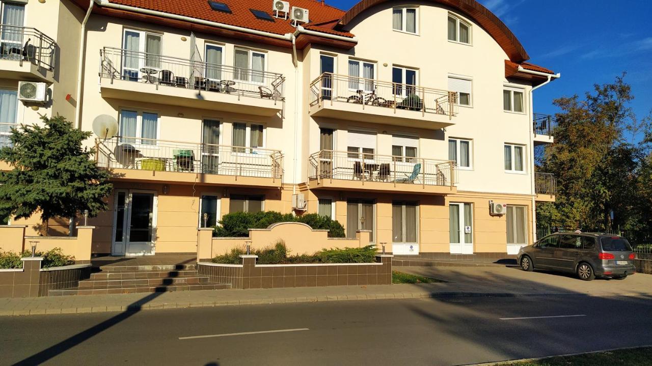 Gabi & Gabi Apartments Hajdúszoboszló Zewnętrze zdjęcie